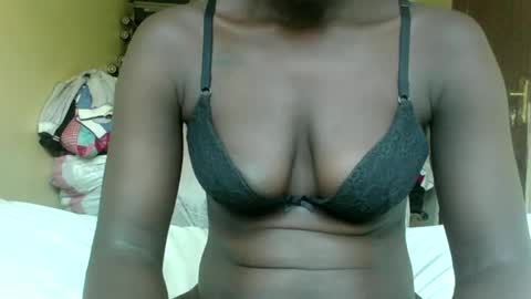 Snapshot of pinkinside026 chatting on February 2025 06:22:01 AM africanah online show from February 2025 06:22:01 AM