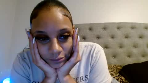 pinksugar online show from February 2025 10:15:02 AM