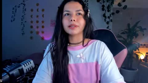 Snapshot of pinkpantherr_ chatting on January 2026 07:29:01 PM Sarah .. online show from January 2026 07:29:01 PM