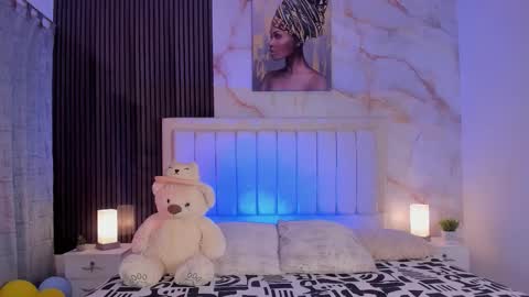 Peachy online show from September 2025 05:45:02 AM