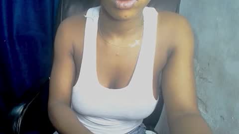 Snapshot of pinky_pussy68635 chatting on November 2025 08:08:01 PM Arena online show from November 2025 08:08:01 PM