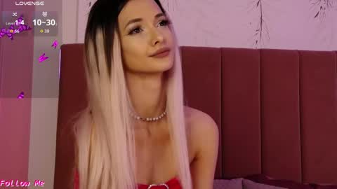 Pinky online show from May 2026 06:59:01 PM
