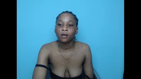 Snapshot of pinkyxxpussy chatting on January 2025 07:58:02 PM pinkyxxpussy online show from January 2025 07:58:02 PM
