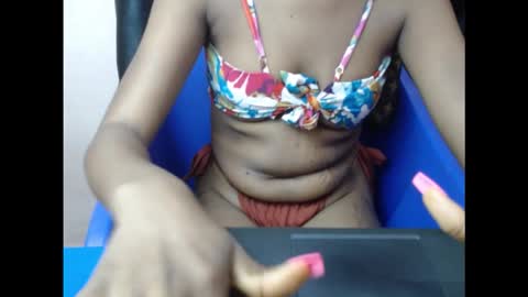 Snapshot of pinkyxxpussy chatting on September 2025 10:52:01 AM pinkyxxpussy online show from September 2025 10:52:01 AM