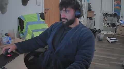 Yash online show from January 2025 06:37:02 PM