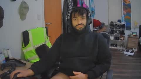 Yash online show from February 2025 12:48:02 AM