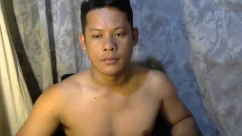 Snapshot of pinoy_bigcummer chatting on March 2026 02:04:02 AM pinoy_bigcummer online show from March 2026 02:04:02 AM