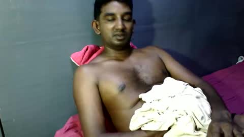 rayvienn online show from May 2026 03:51:02 PM