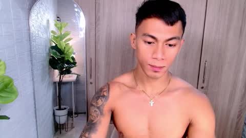 ethan online show from October 2025 02:41:02 AM