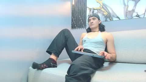 Snapshot of pint_geto chatting on December 2025 04:39:02 AM pint_geto online show from December 2025 04:39:02 AM