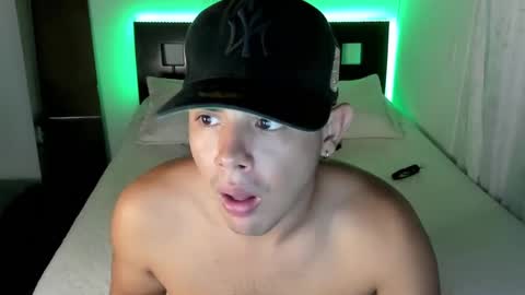 Snapshot of piperodriguez_ chatting on January 2025 03:01:01 AM Pipe Rodriguez online show from January 2025 03:01:01 AM