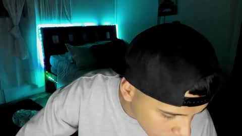 Snapshot of piperodriguez_ chatting on February 2025 09:08:02 AM Pipe Rodriguez online show from February 2025 09:08:02 AM