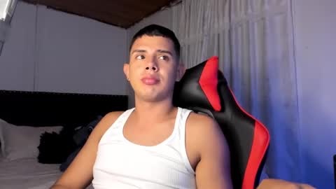 Snapshot of piperodriguez_ chatting on February 2025 07:11:01 AM Pipe Rodriguez online show from February 2025 07:11:01 AM