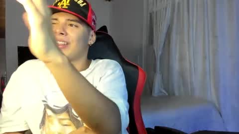 Snapshot of piperodriguez_ chatting on February 2025 05:42:02 AM Pipe Rodriguez online show from February 2025 05:42:02 AM