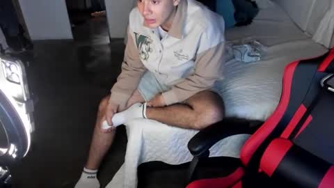 Snapshot of piperodriguez_ chatting on March 2025 08:16:01 AM Pipe Rodriguez online show from March 2025 08:16:01 AM