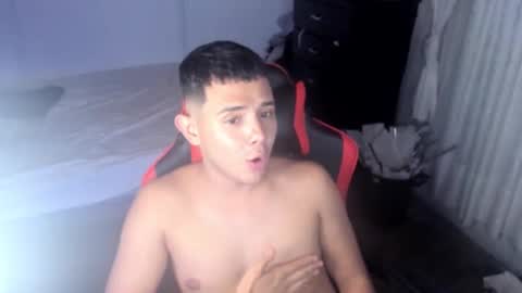 Snapshot of piperodriguez_ chatting on March 2025 06:53:02 AM Pipe Rodriguez online show from March 2025 06:53:02 AM