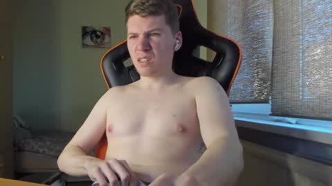 Snapshot of pirremeow chatting on January 2025 09:44:02 AM Pierre online show from January 2025 09:44:02 AM