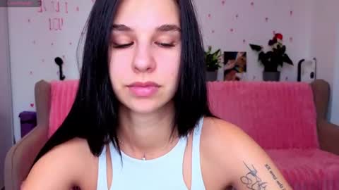 Molly online show from July 2026 07:15:02 AM