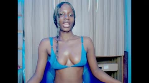 Ella online show from May 2026 07:04:02 AM
