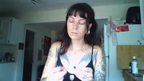 pixiecatfairy online show from July 2026 07:44:01 PM