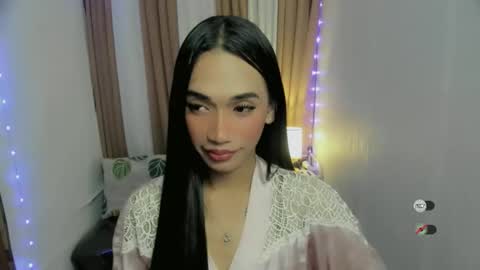 pixiedoll_ online show from January 2026 08:25:02 PM