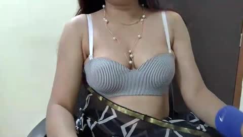 Snapshot of piyu2306 chatting on March 2025 06:55:01 PM Piyu2306 online show from March 2025 06:55:01 PM