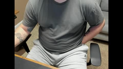 Snapshot of pjac1212 chatting on April 2026 01:52:02 PM pj1212 online show from April 2026 01:52:02 PM