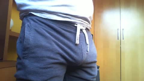 pl4yer21 online show from June 2026 05:13:02 PM