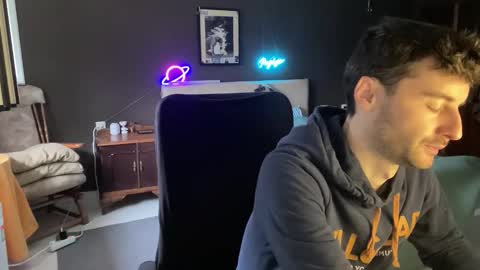 placebo14 online show from February 2026 09:57:02 AM