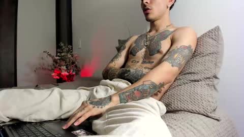 Carti online show from September 2025 04:50:01 AM