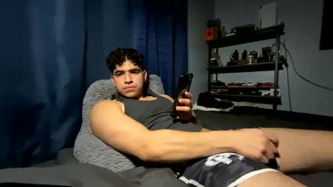 X X X online show from December 2025 06:19:01 AM