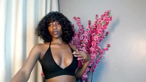 Snapshot of playboypetit chatting on February 2026 08:40:02 PM playboypetit online show from February 2026 08:40:02 PM