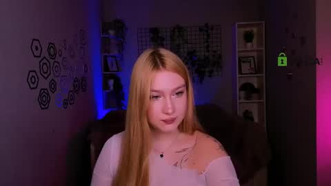 Sophie online show from May 2026 07:31:01 PM