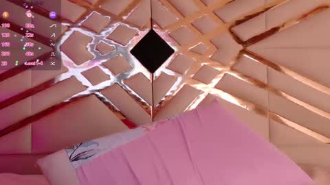 Scarlett  online show from September 2025 10:14:02 PM