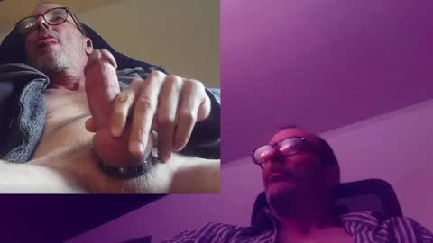 Snapshot of playfuljoy chatting on September 2025 01:27:01 AM StudMan online show from September 2025 01:27:01 AM