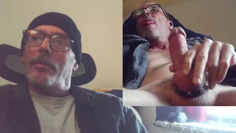 Snapshot of playfuljoy chatting on October 2025 06:39:02 PM StudMan online show from October 2025 06:39:02 PM