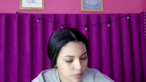 Snapshot of playfuljust_18 chatting on December 2025 12:35:02 PM SAMARA online show from December 2025 12:35:02 PM