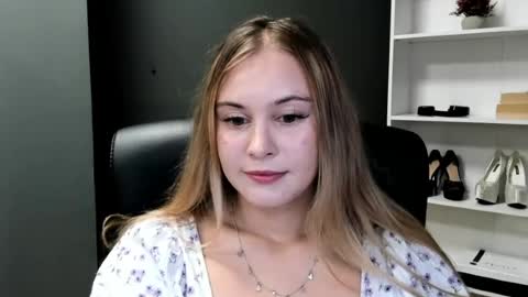 Valeria online show from July 2026 01:29:02 PM