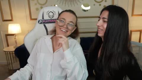 Lana online show from March 2026 11:24:01 AM