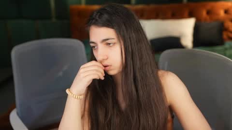 Lana online show from April 2026 02:15:01 PM