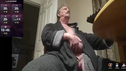 Snapshot of playme828530 chatting on February 2025 05:26:02 AM Play Me online show from February 2025 05:26:02 AM