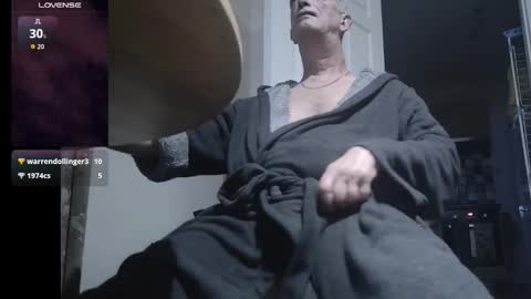 Snapshot of playme828530 chatting on October 2025 05:06:01 AM Play Me online show from October 2025 05:06:01 AM