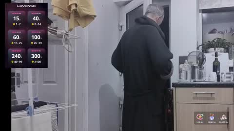 Snapshot of playme828530 chatting on October 2025 10:53:02 PM Play Me online show from October 2025 10:53:02 PM