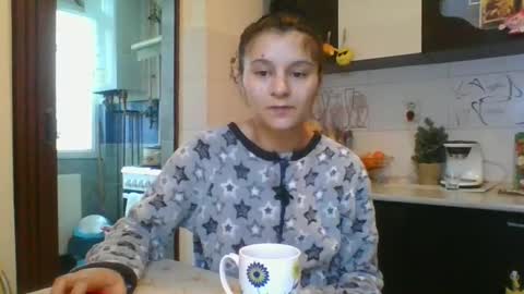 Snapshot of pleas3s_sweet chatting on March 2025 06:05:02 AM pleas3s_sweet online show from March 2025 06:05:02 AM