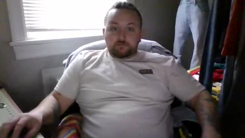 aimtoplease online show from February 2025 04:53:02 PM