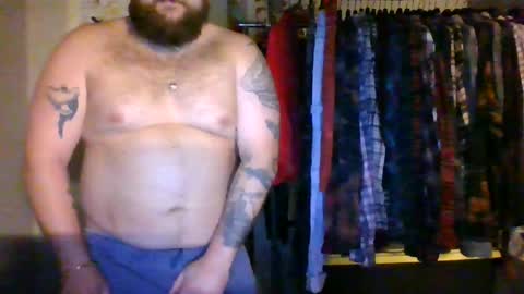 aimtoplease online show from October 2025 11:11:01 AM