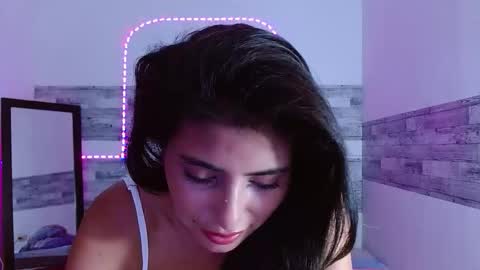 Zalome  online show from October 2025 03:36:02 AM