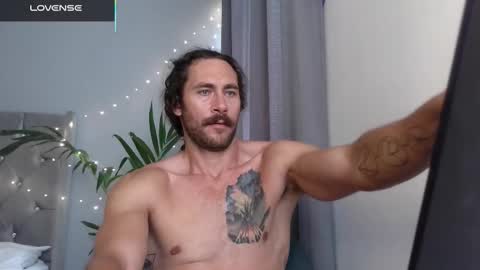 pleasure online show from November 2025 09:58:01 PM