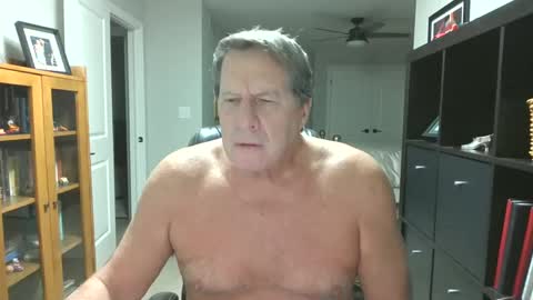 Snapshot of pleeeezeher chatting on January 2025 03:45:01 AM pleeeezeher online show from January 2025 03:45:01 AM