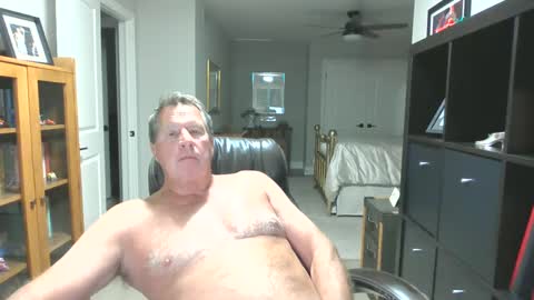 Snapshot of pleeeezeher chatting on September 2025 02:46:01 AM pleeeezeher online show from September 2025 02:46:01 AM